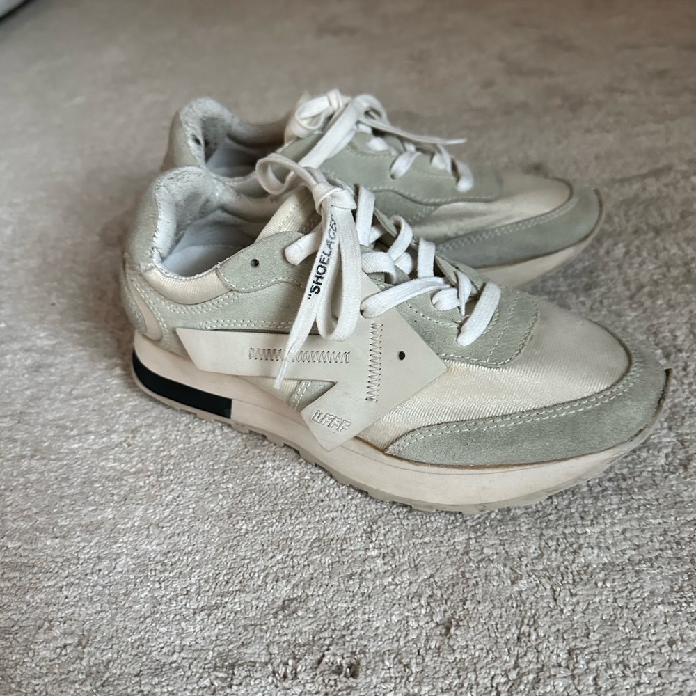 Off White Sneakers size 37